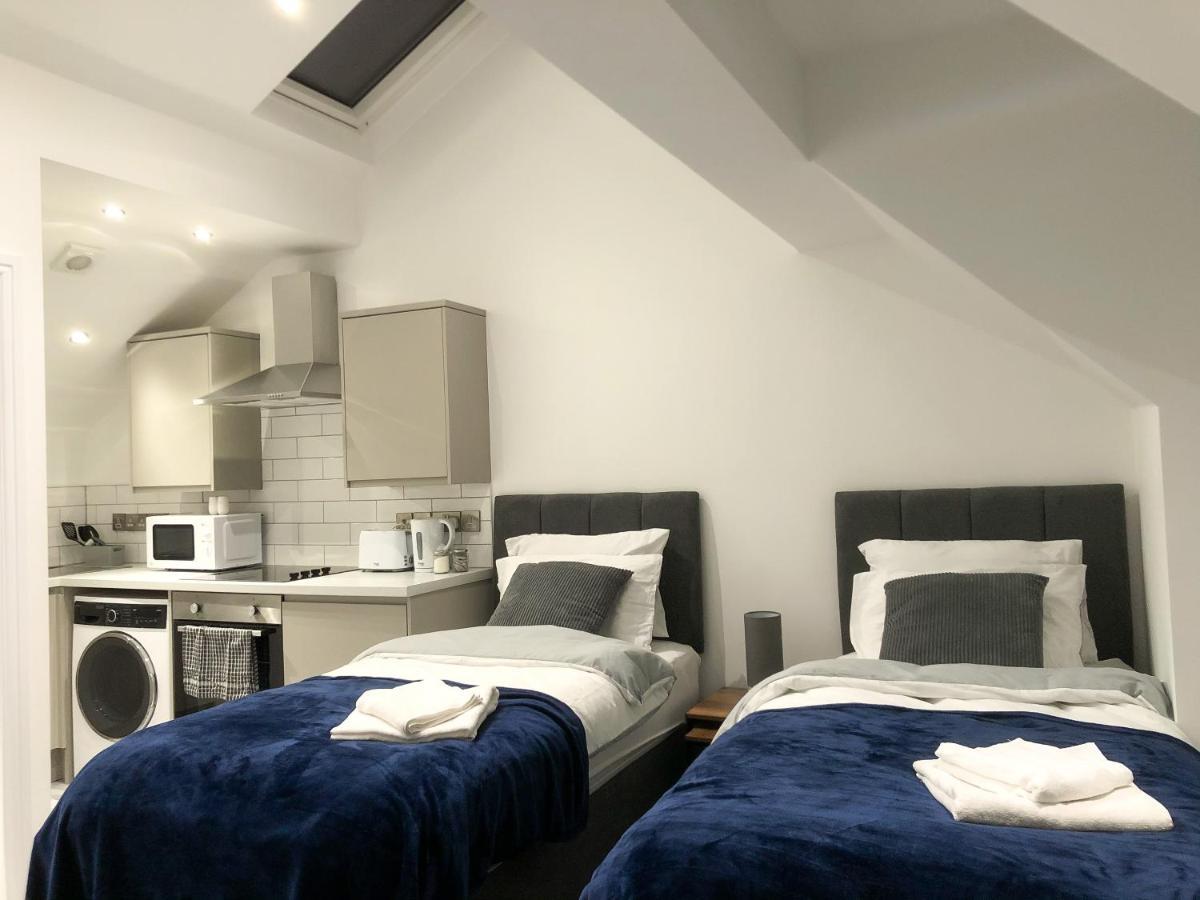 10Min To City - Free Parking - Private Studio - Contractor Friendly Manchester Exterior photo