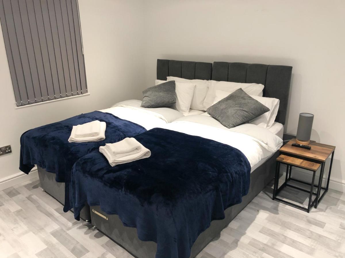 10Min To City - Free Parking - Private Studio - Contractor Friendly Manchester Exterior photo